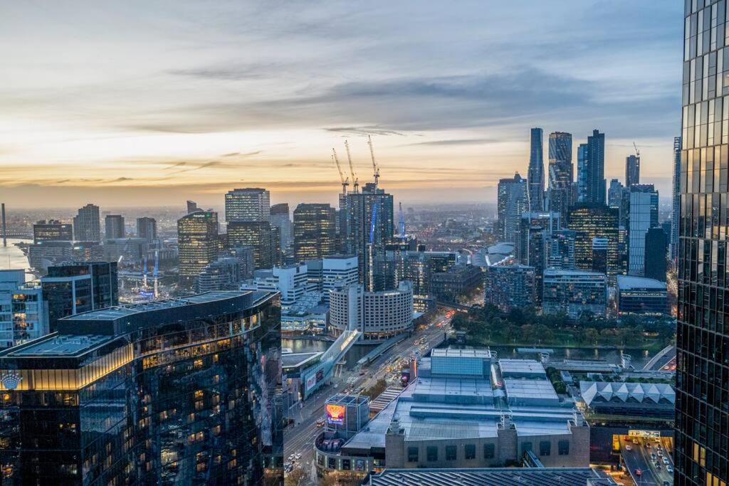 Luxe Haven - 42Nd Floor Panoramic City Views 墨尔本 外观 照片