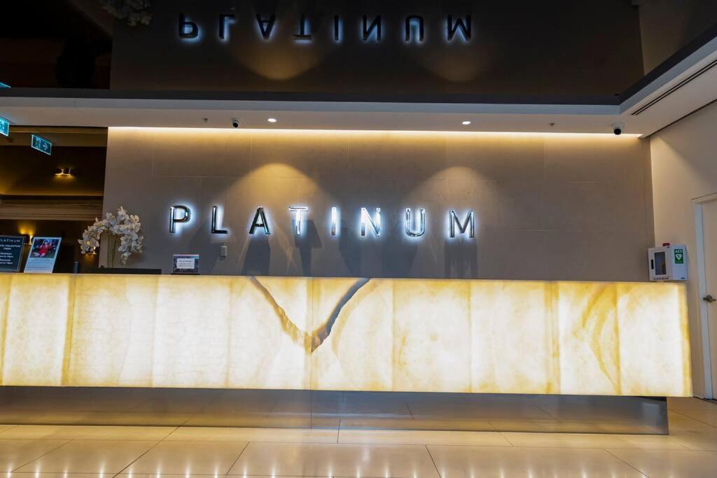 Luxe Haven - 42Nd Floor Panoramic City Views 墨尔本 外观 照片
